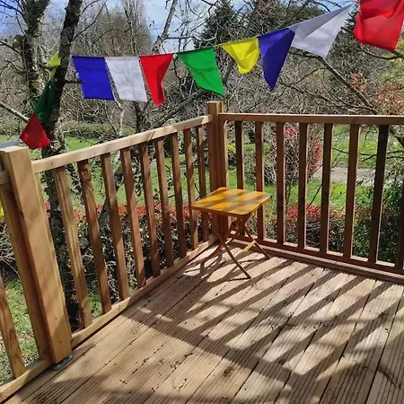 A Verfeil Avec Piscine Partagee *